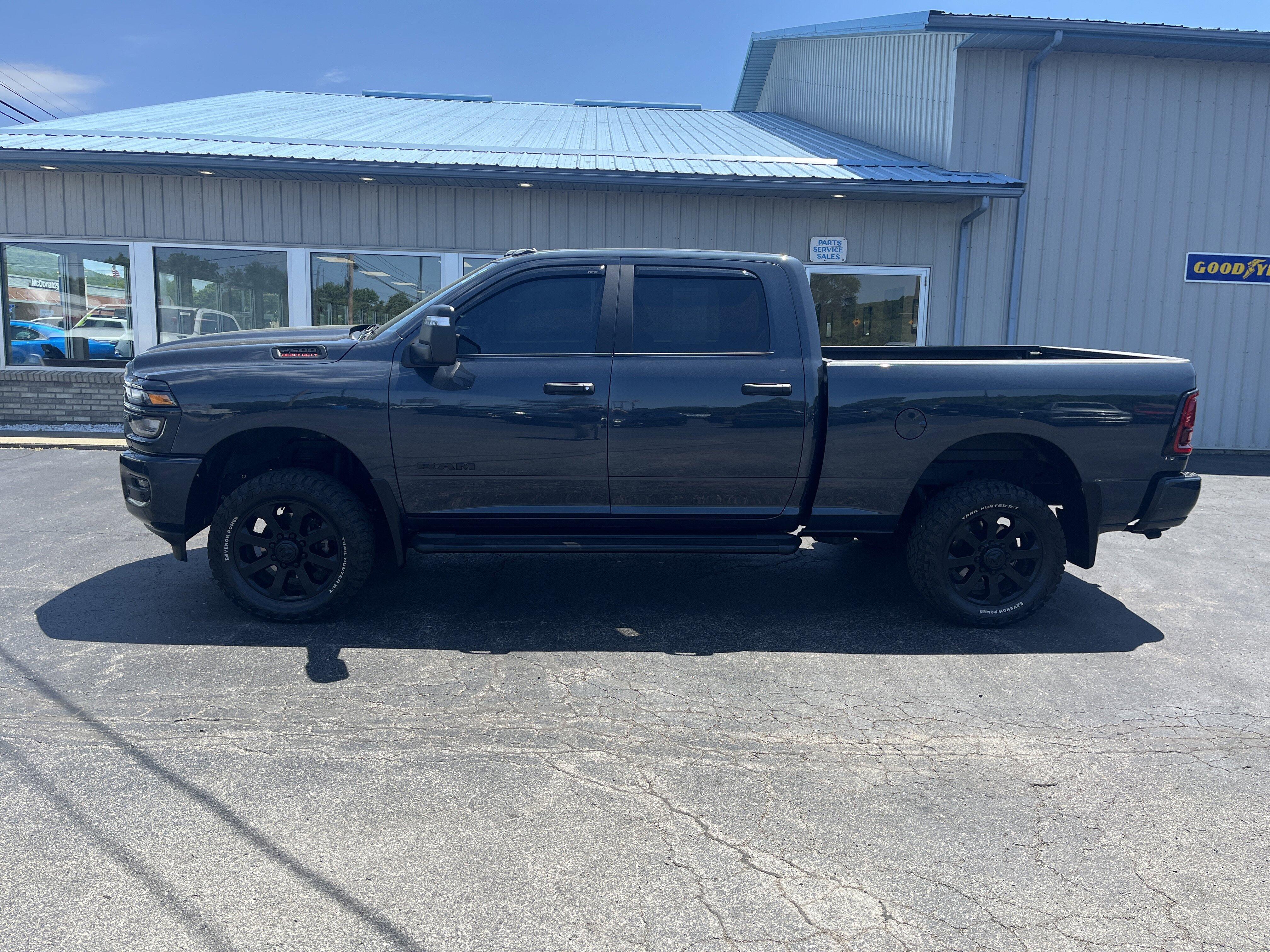2025 RAM 2500 Big Horn 4X4 Crew Cab SWB's photo