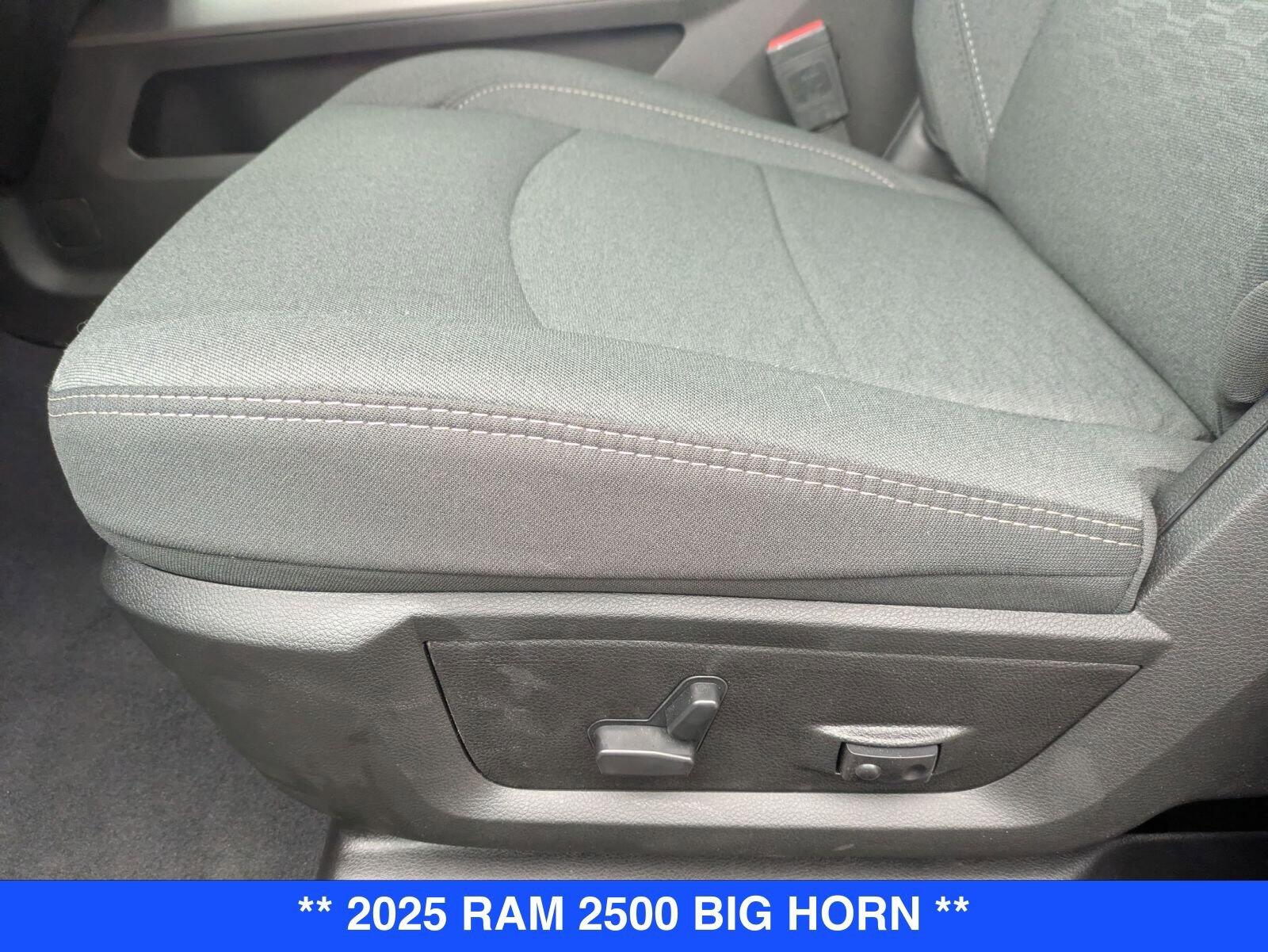 2025 RAM 2500 Big Horn - Photo 12