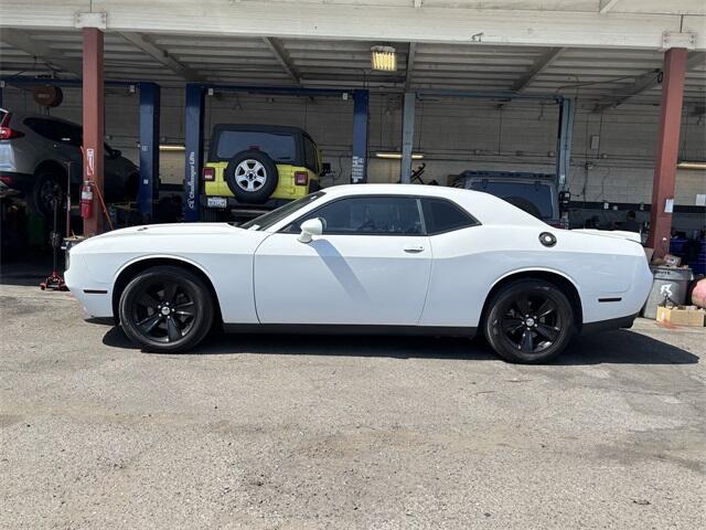 Used 2018 Dodge Challenger SXT with VIN 2C3CDZAG1JH183122 for sale in Anaheim, CA