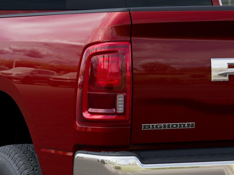 2025 RAM 3500 Big Horn - Photo 24
