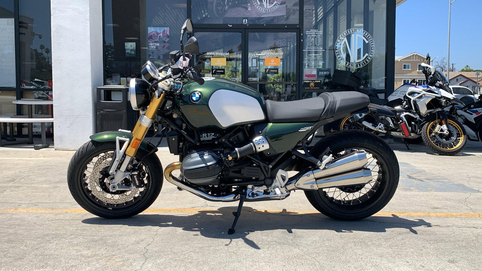 2025 BMW R12NINET