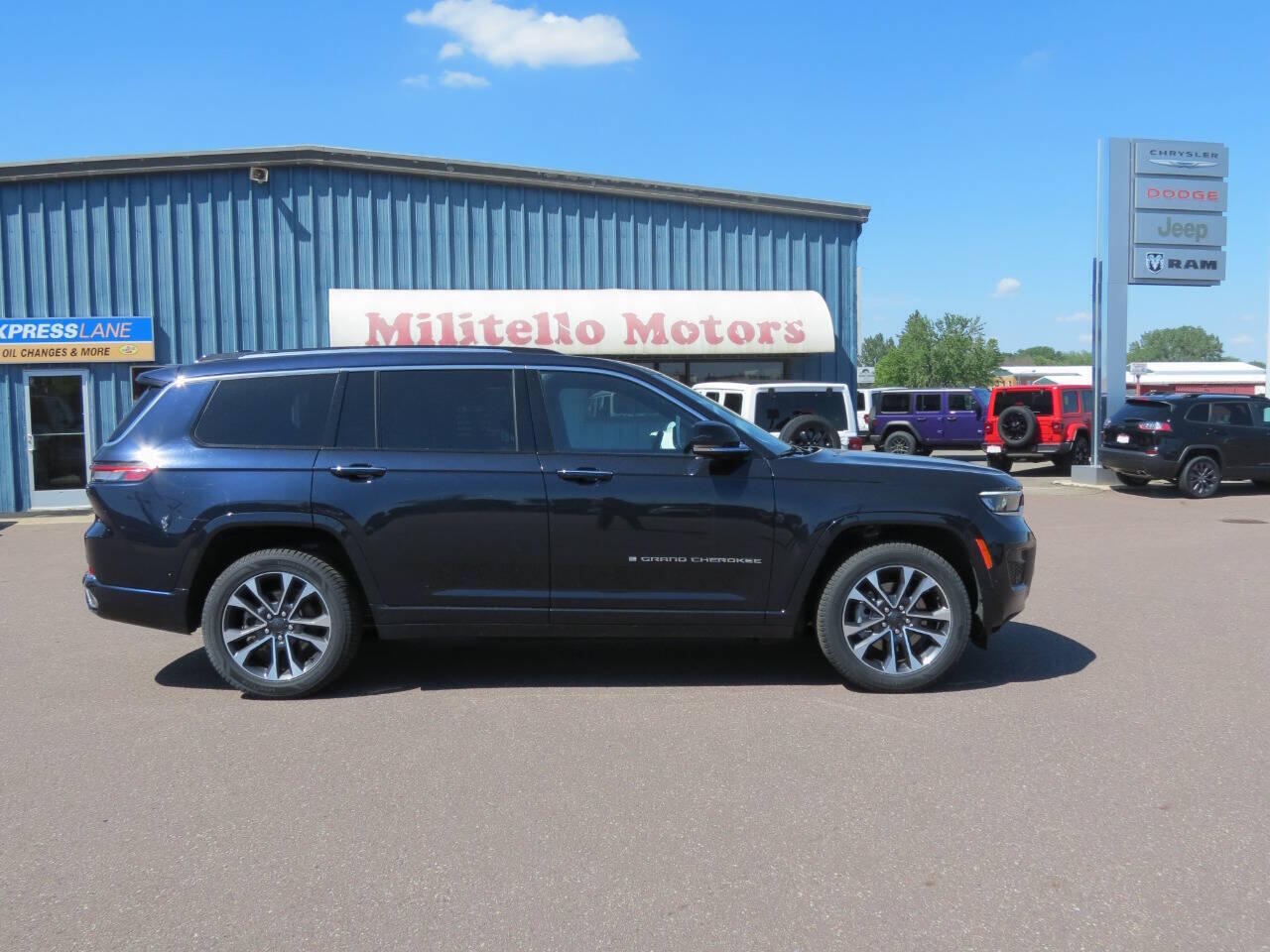 2024 Jeep Grand Cherokee L Overland 4x4 4dr SUV