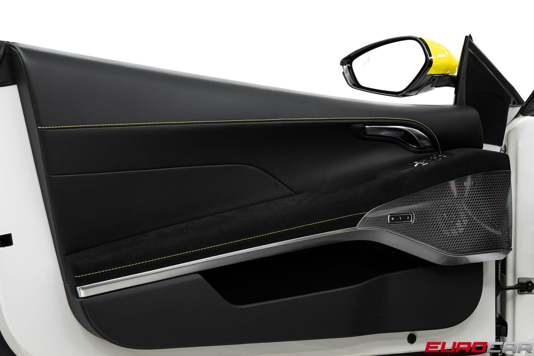 2026 Lotus Emira - Photo 26