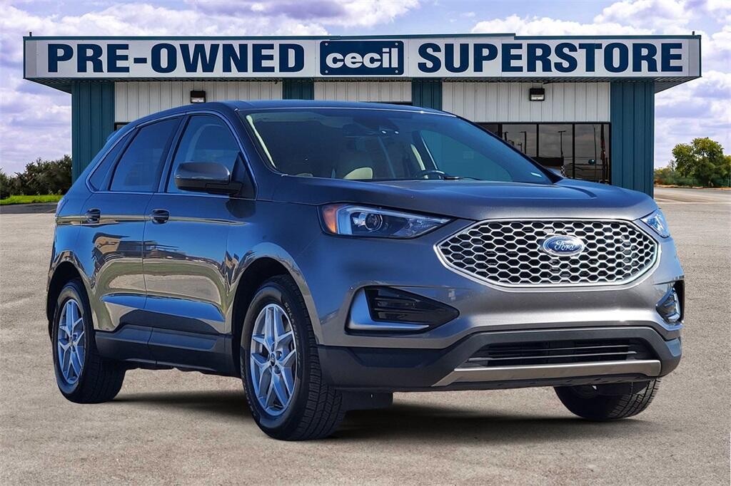 2023 Ford Edge SEL's photo
