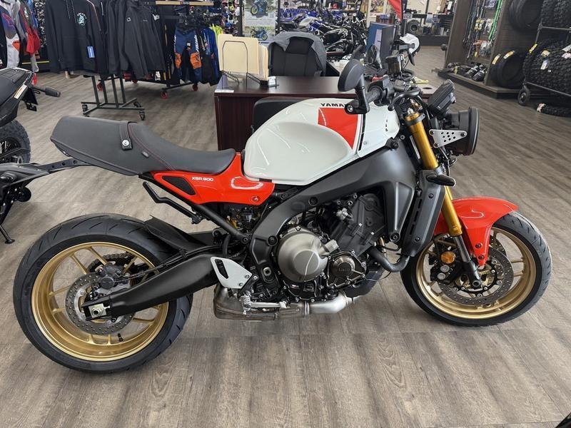 2026 Yamaha XSR900- Heritage White