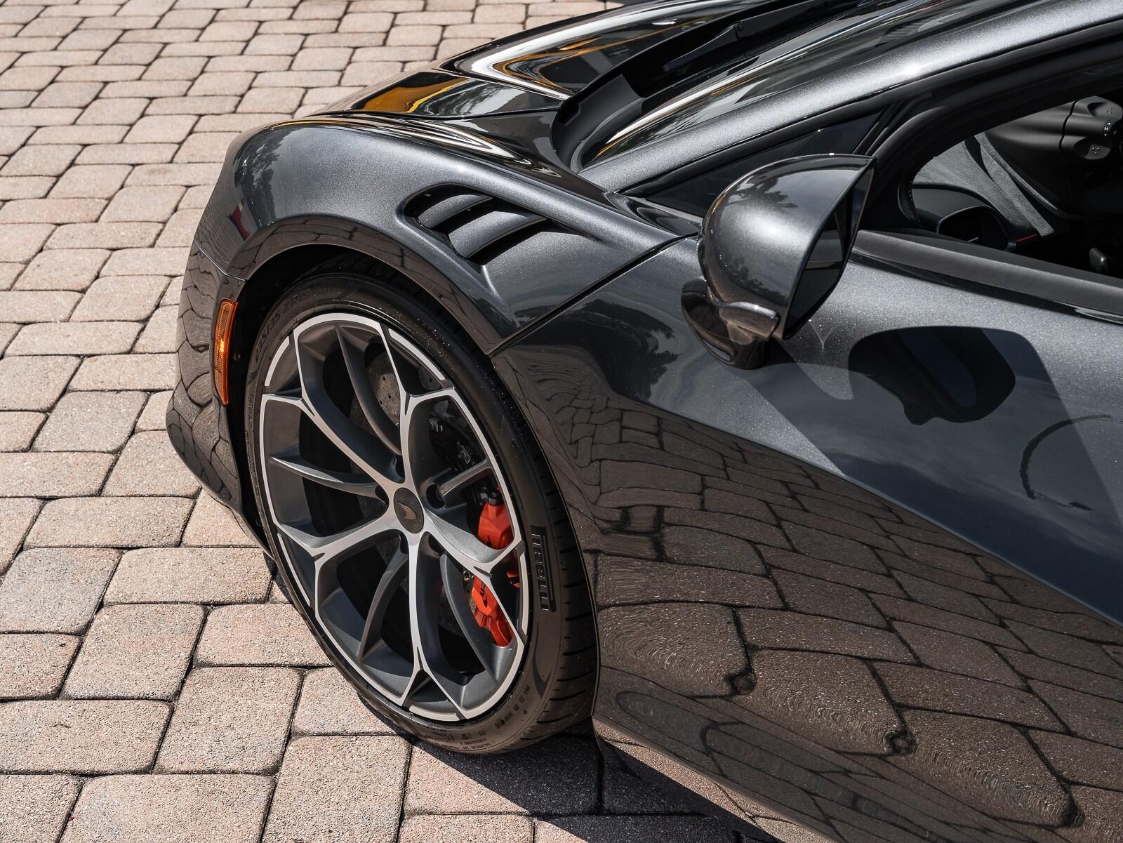 Used 2025 McLaren Artura 