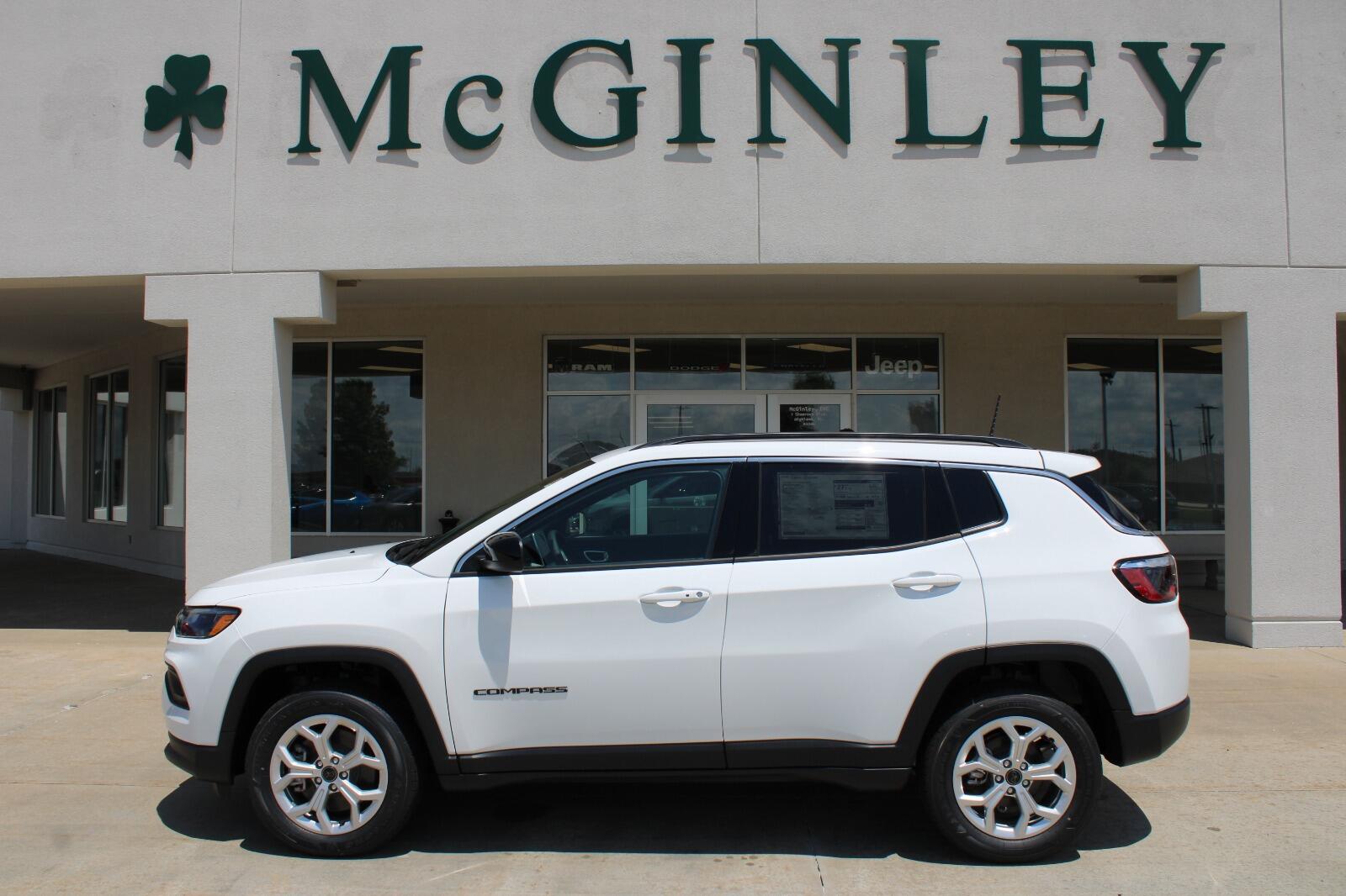 2025 Jeep Compass Latitude's photo