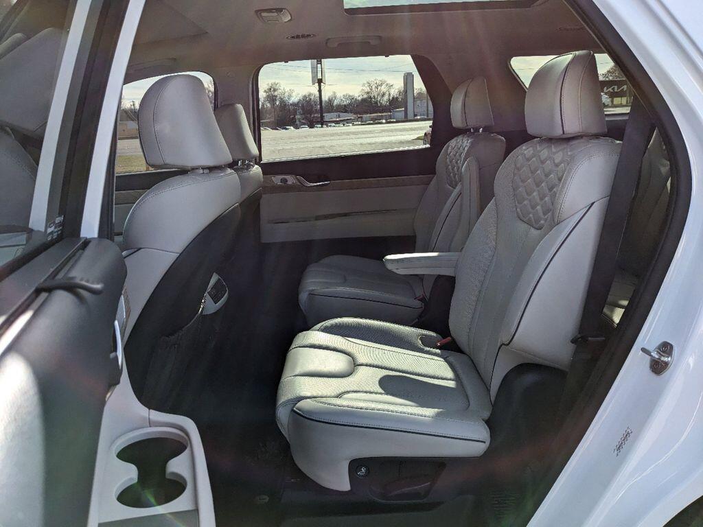 2022 Hyundai Palisade Limited - Photo 25