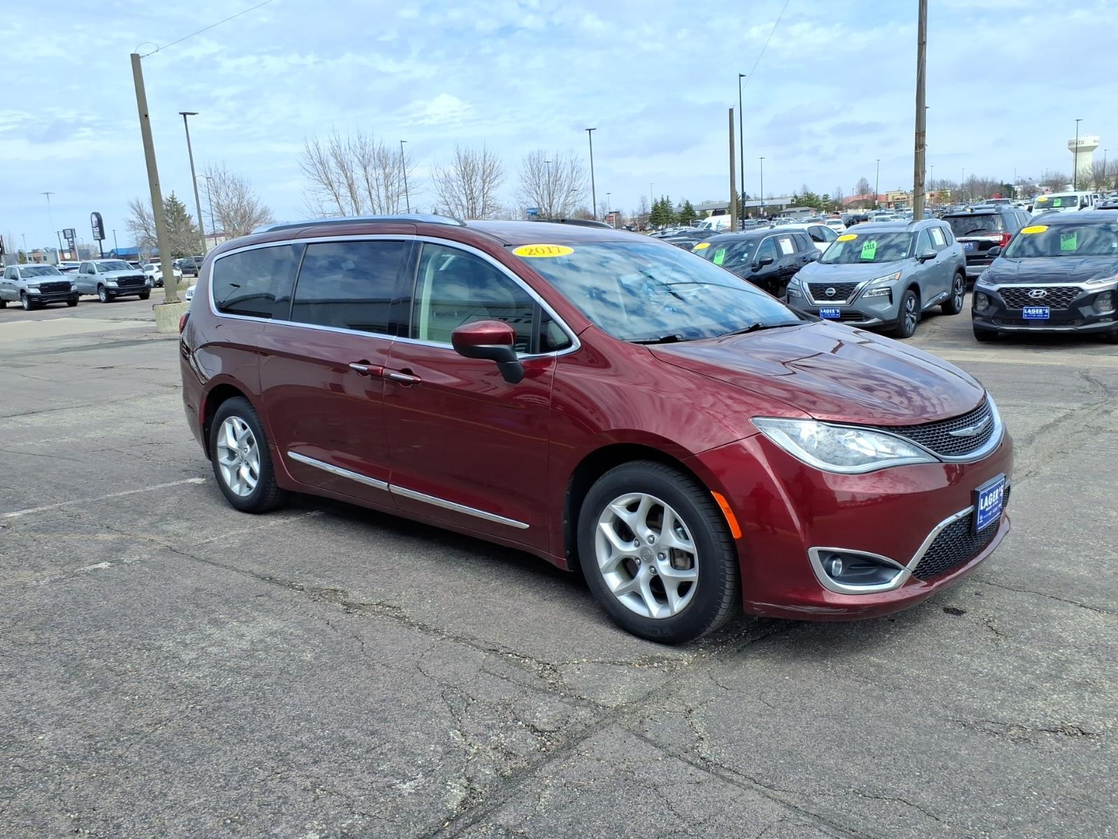 Used 2017 Chrysler Pacifica Touring-L Plus with VIN 2C4RC1EG8HR844847 for sale in Mankato, MN