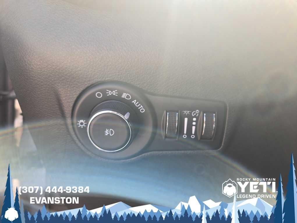 2025 Jeep Compass Limited - Photo 27