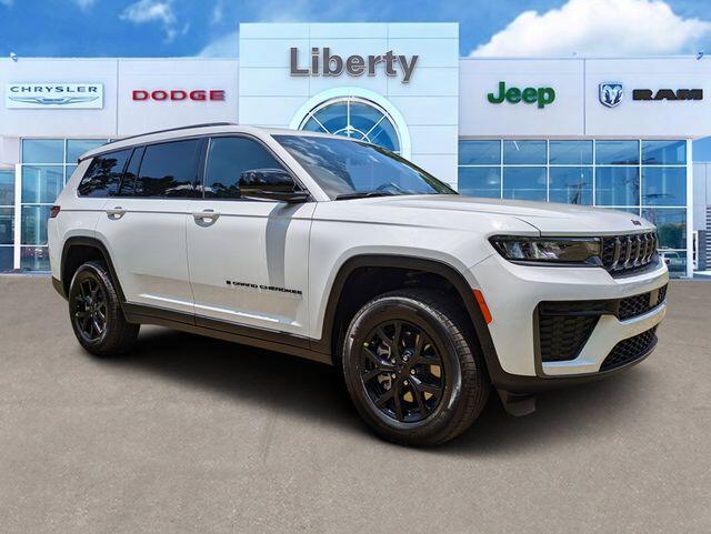 2026 Jeep Grand Cherokee L Grand Cherokee Laredo Altitude 4x2
