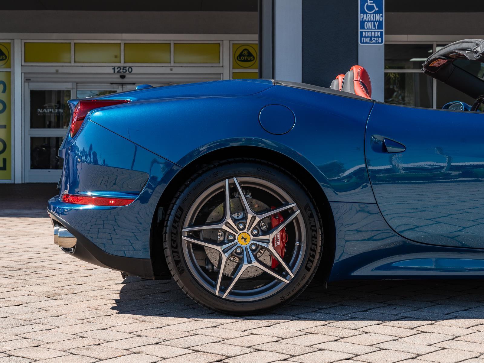 Used 2016 Ferrari California 
