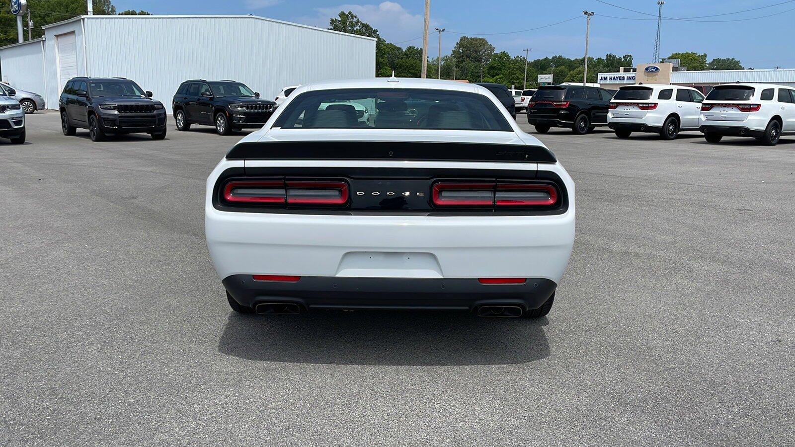 2023 Dodge Challenger SRT - Photo 6