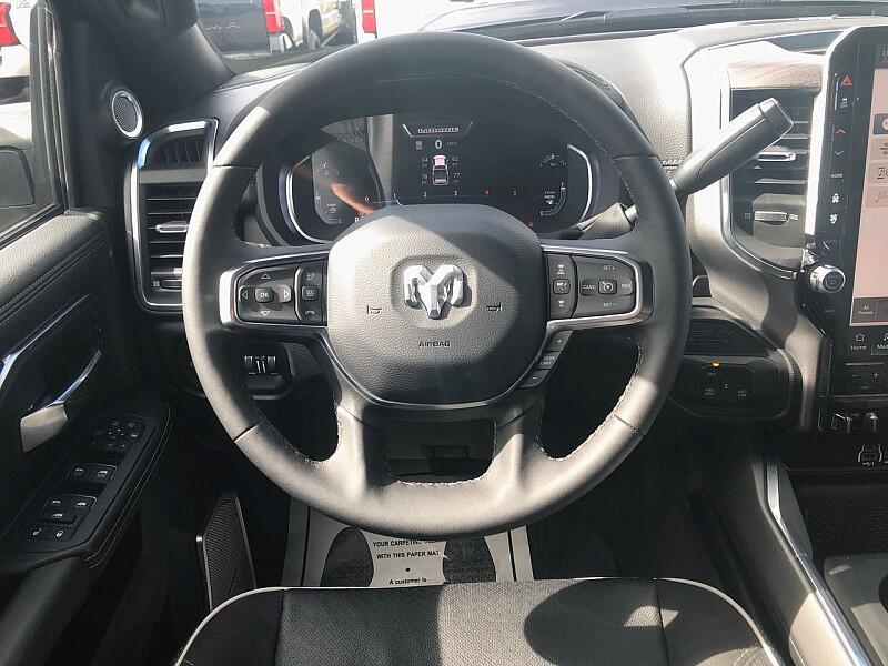 2025 RAM 3500 Laramie - Photo 14