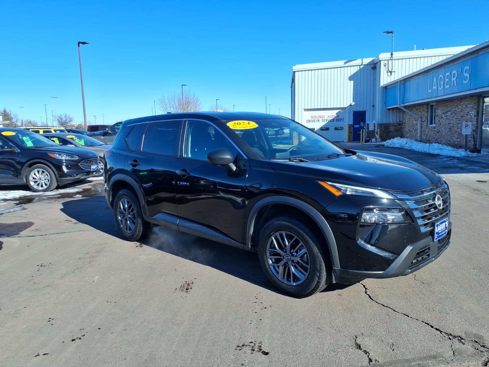 Used 2024 Nissan Rogue S with VIN 5N1BT3AB0RC680698 for sale in Mankato, Minnesota