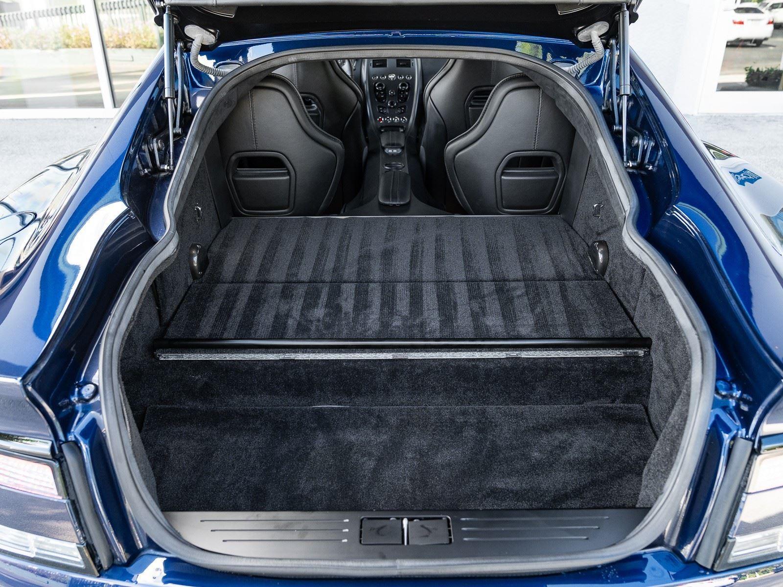 2019 Aston Martin Rapide - Photo 51