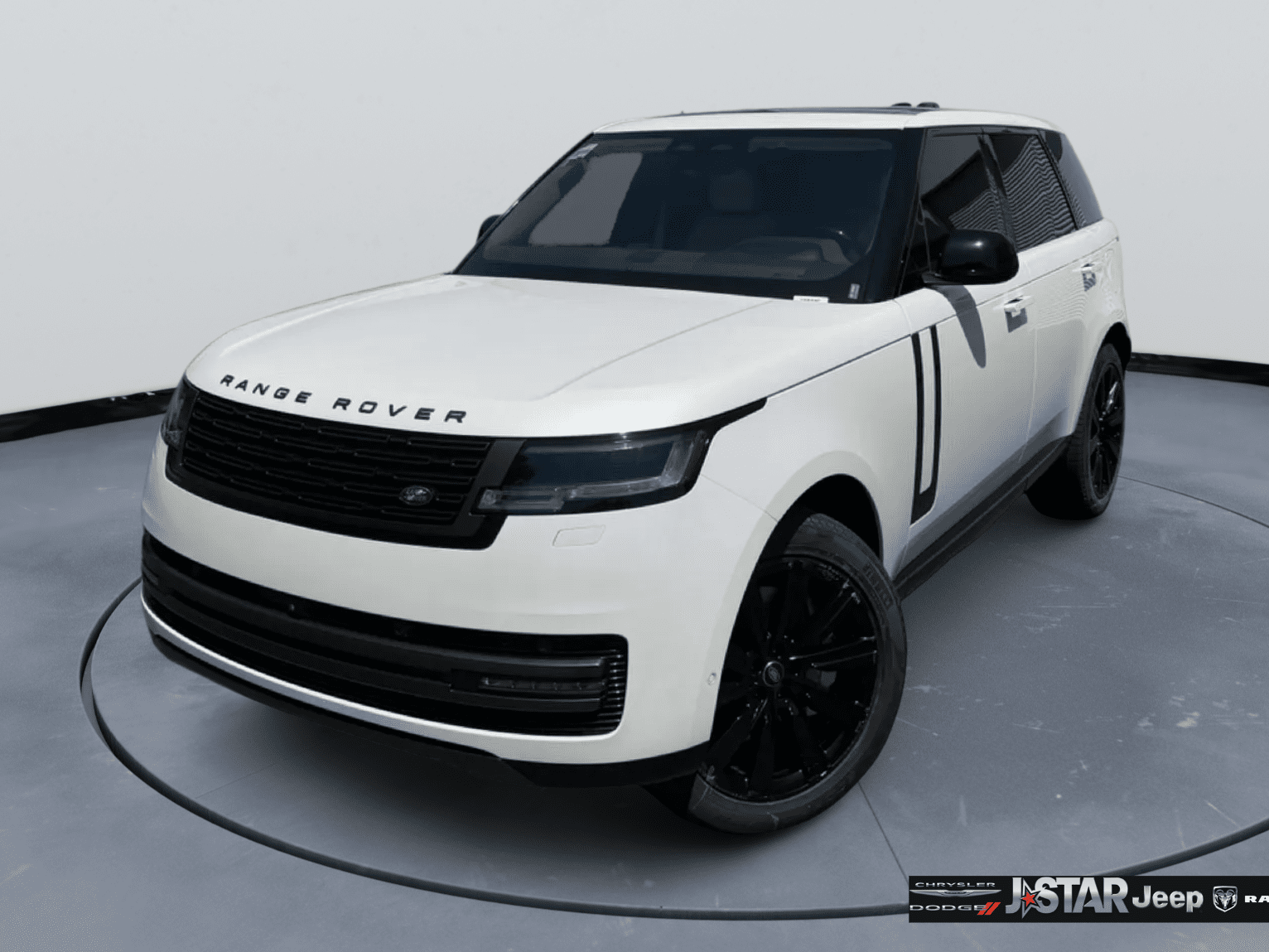 2025 Land Rover Range Rover 3.0 PHEV SE SWB's photo