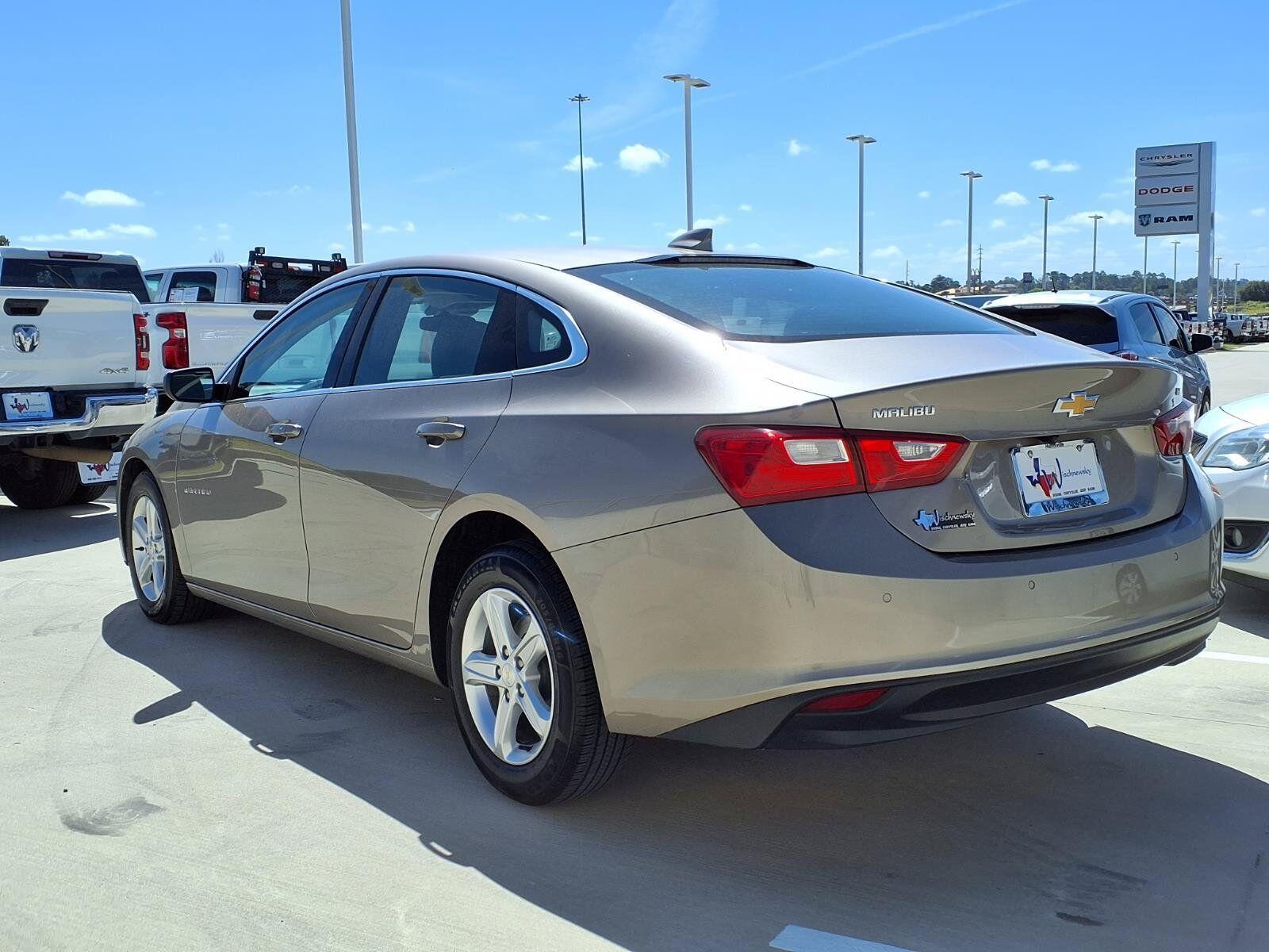 Used 2024 Chevrolet Malibu 1LT with VIN 1G1ZD5ST6RF132196 for sale in Huntsville, TX