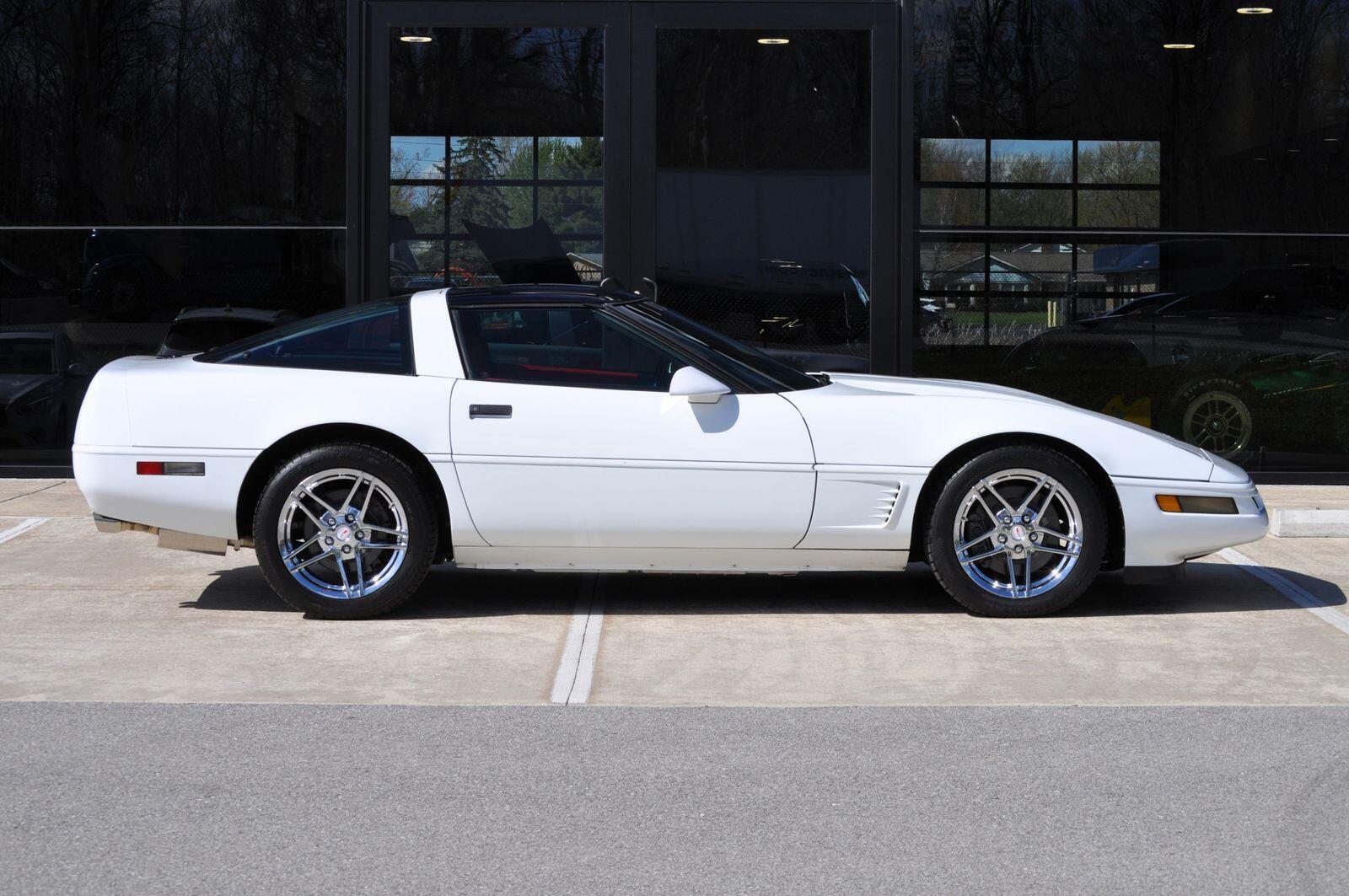 1996 Chevrolet Corvette - Photo 16