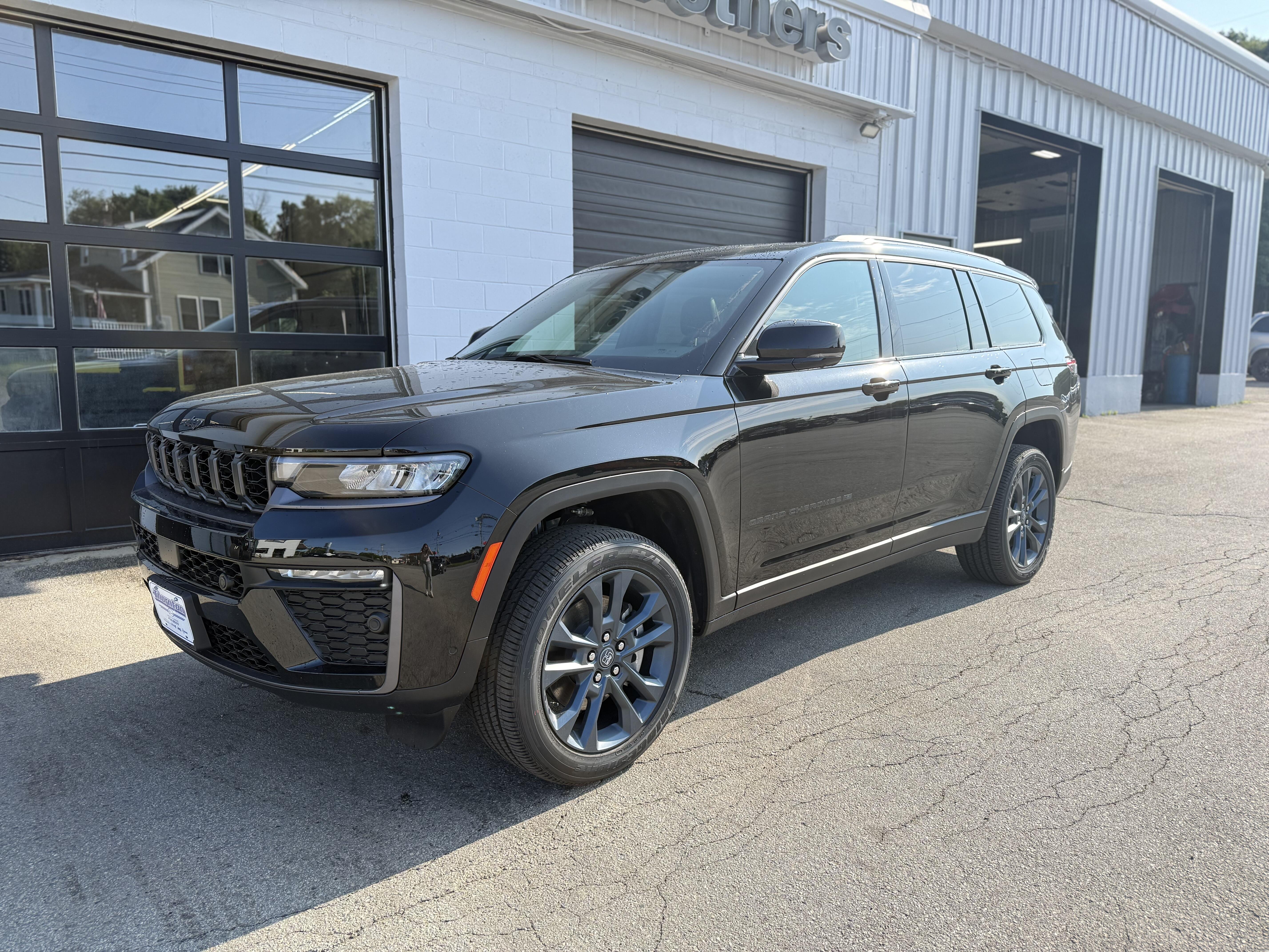 2026 Jeep Grand Cherokee L Grand Cherokee 85th Anniversary Edition 4x4