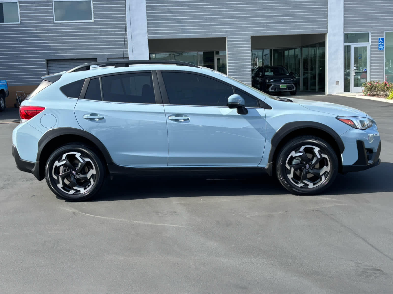 Used 2023 Subaru Crosstrek Limited with VIN JF2GTHMC2PH213134 for sale in Ventura, CA
