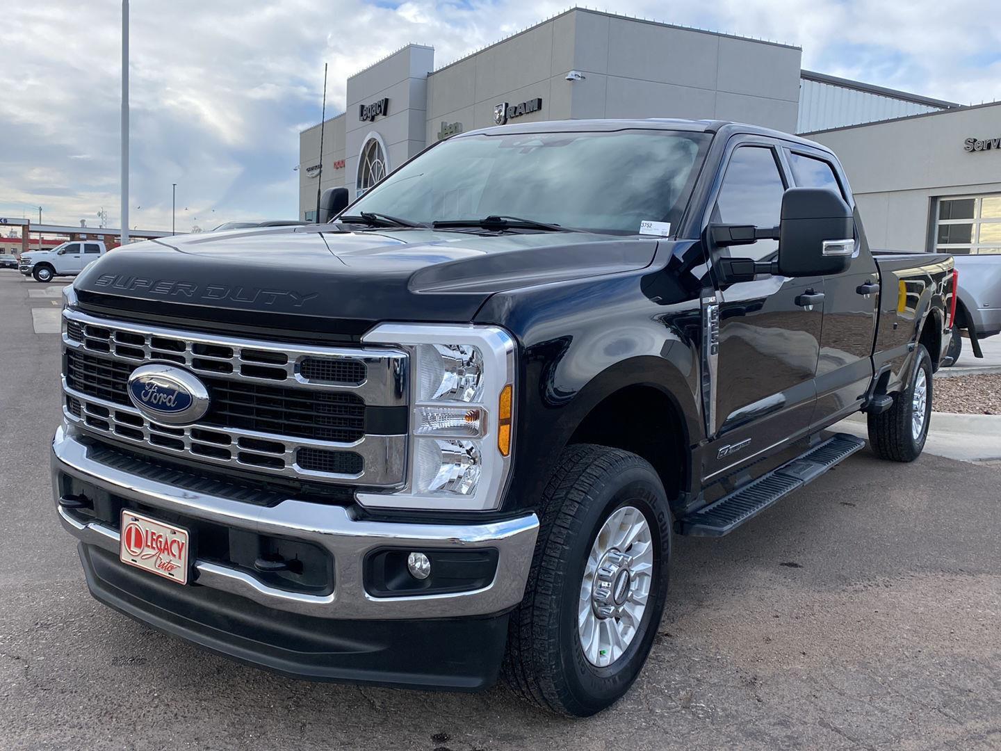 2024 Ford F-250 Super Duty XLT's photo