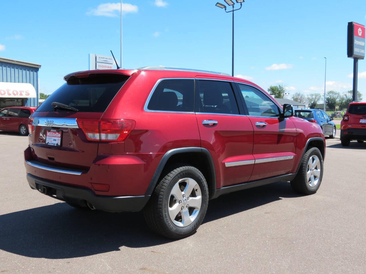 Used 2012 Jeep Grand Cherokee Overland with VIN 1C4RJFCG3CC249184 for sale in Fairmont, Minnesota