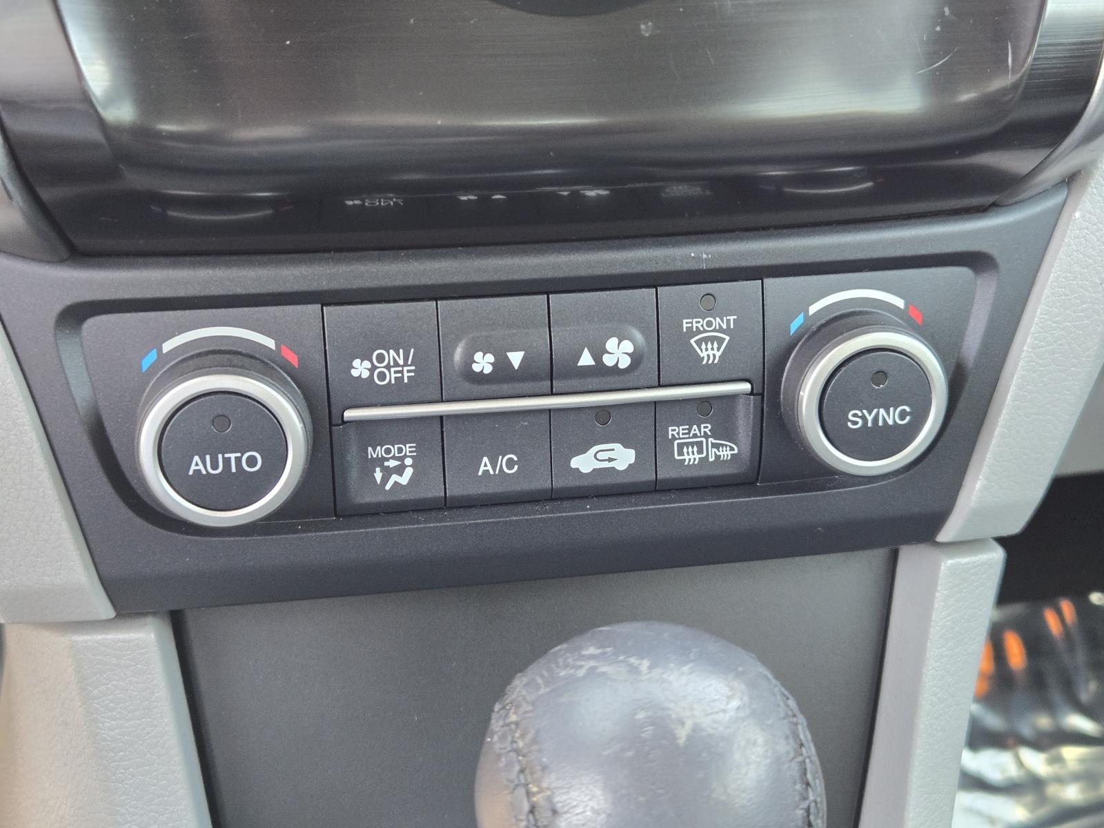 2017 Acura ILX Base - Photo 11