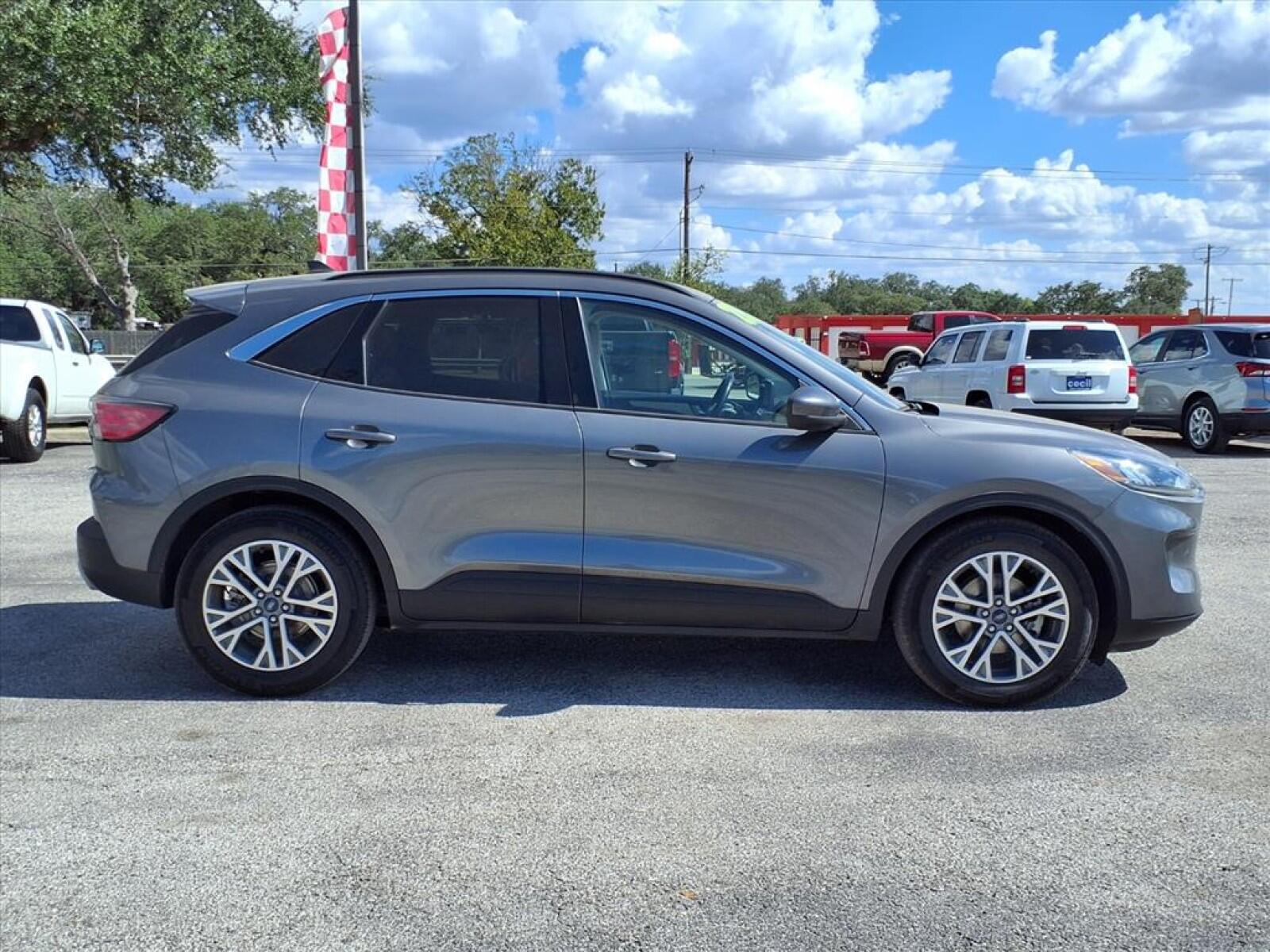 Used 2021 Ford Escape SEL with VIN 1FMCU0CZ1MUA39072 for sale in Burnet, TX