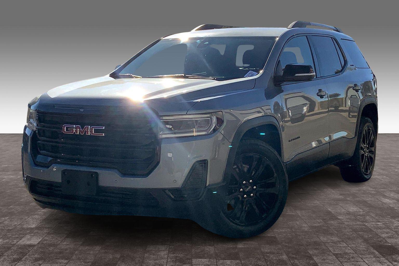 2023 GMC Acadia SLE's photo