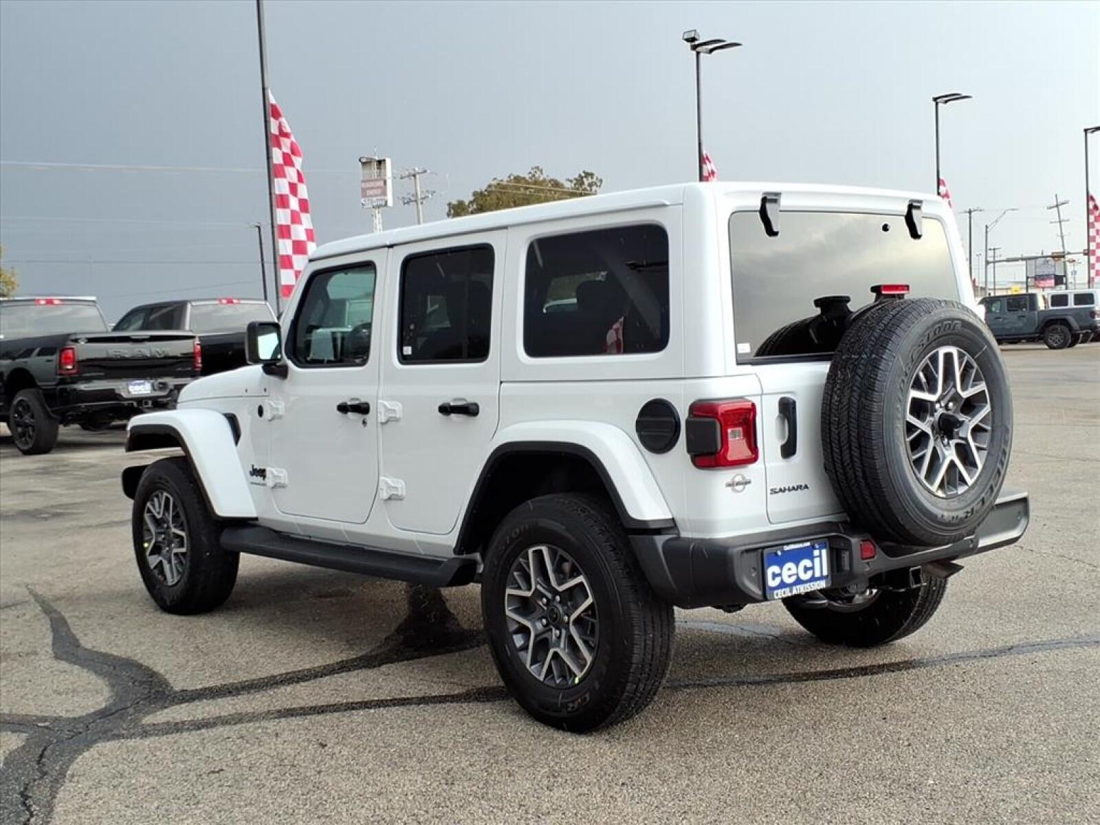 2026 Jeep Wrangler 4-Door Sahara - Photo 7