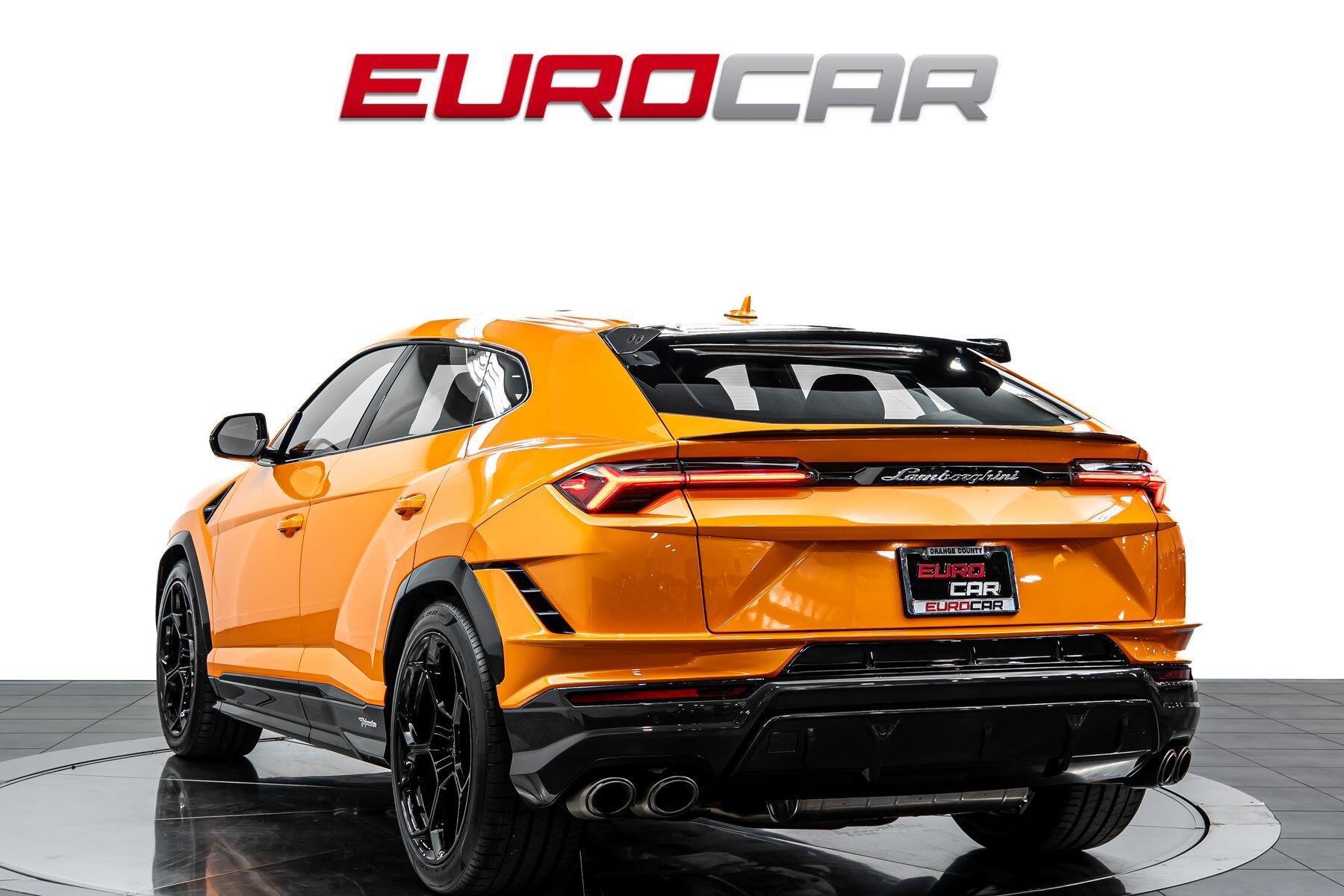 2024 Lamborghini Urus Performante *HUGE CARBON OPTIONS * PANORAMIC ROOF*Image 3