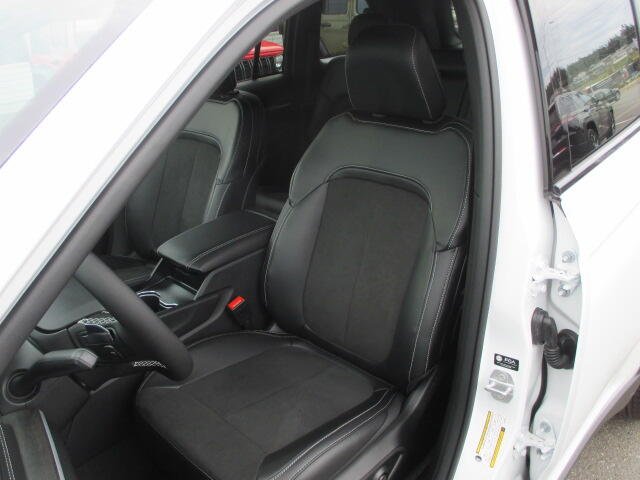 2026 Jeep Grand Cherokee Laredo - Photo 14
