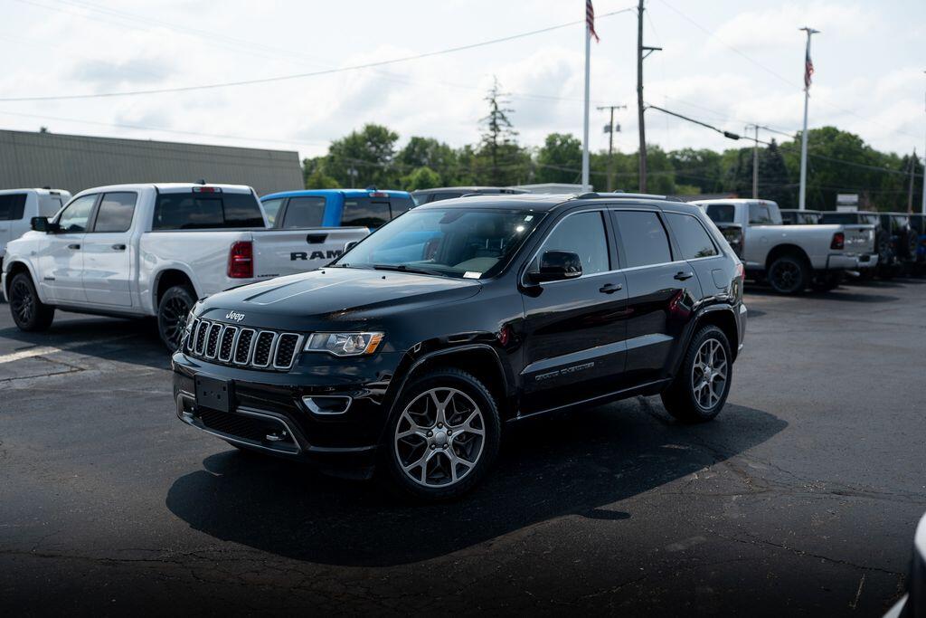 Used 2018 Jeep Grand Cherokee Limited Sterling Edition with VIN 1C4RJFBG3JC178938 for sale in Angola, IN