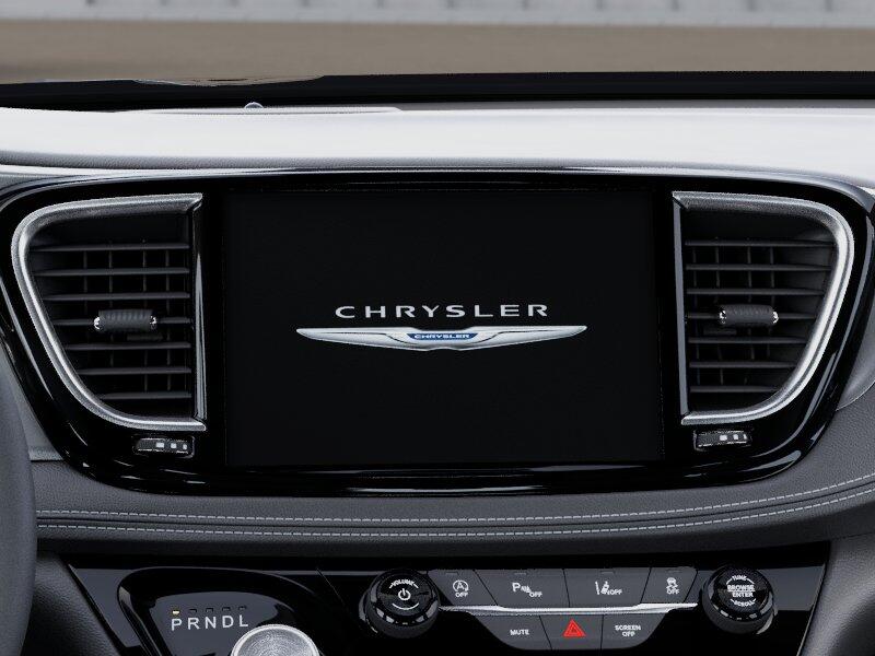 2026 Chrysler Pacifica Select's photo