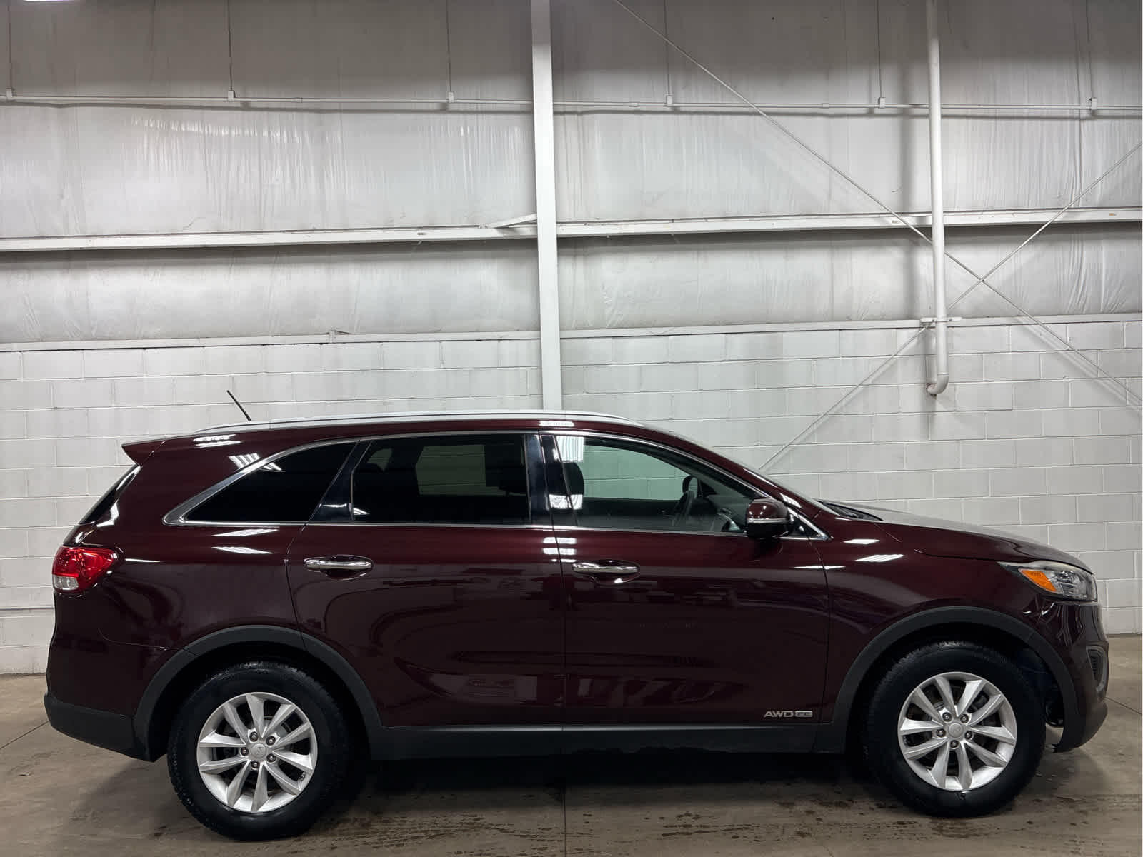 Used 2017 Kia Sorento LX with VIN 5XYPGDA52HG326058 for sale in Wilmington, OH