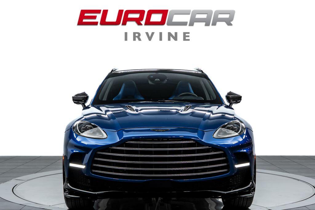 2023 Aston Martin DBX 707 *HUGE CARBON OPTIONS * TRI-COLOR INTERIOR*Image 8