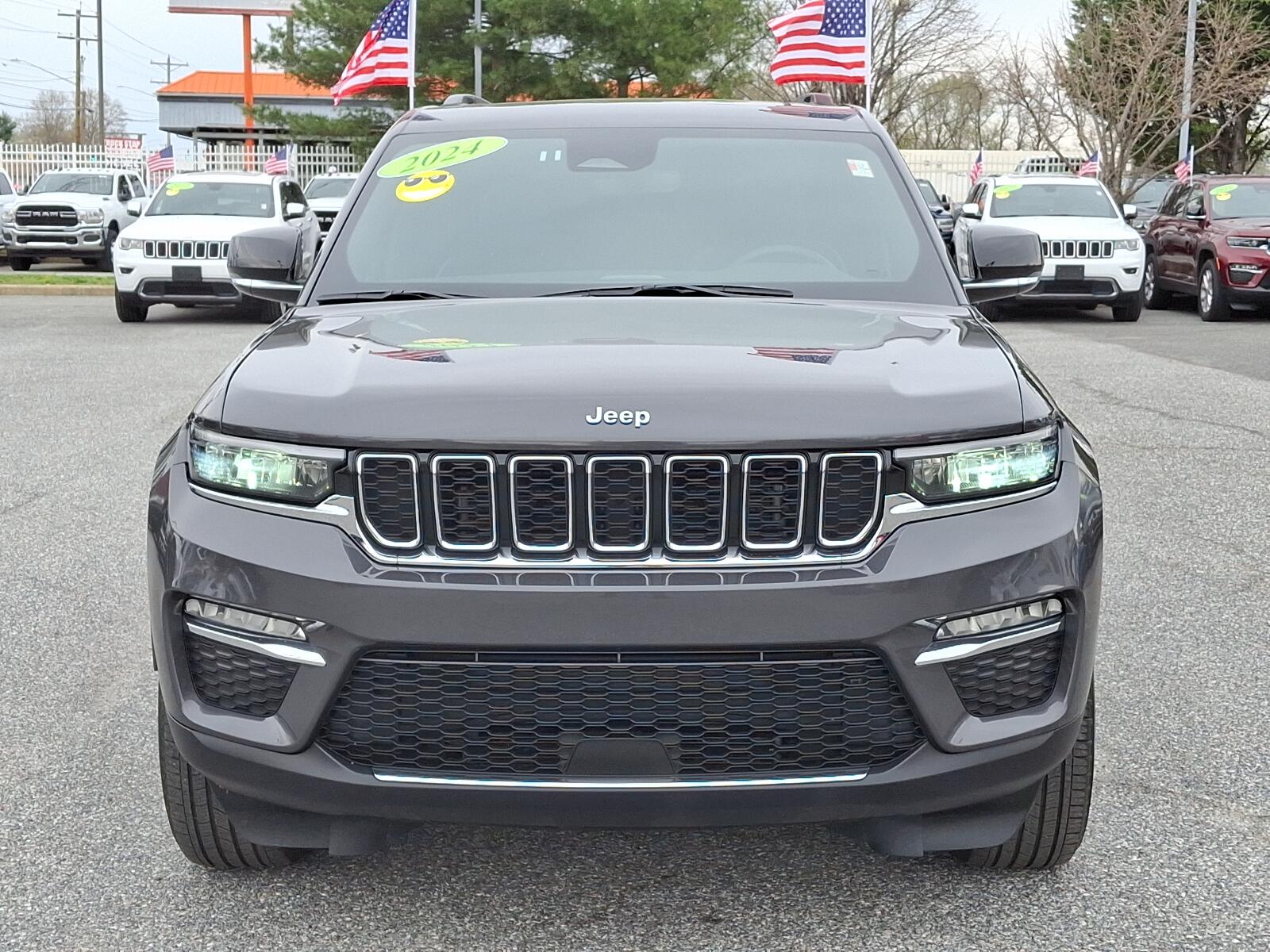 Used 2024 Jeep Grand Cherokee 4xe with VIN 1C4RJYB66RC115458 for sale in New Castle, DE