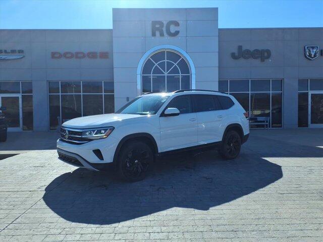 2022 Volkswagen Atlas SE w/Tech