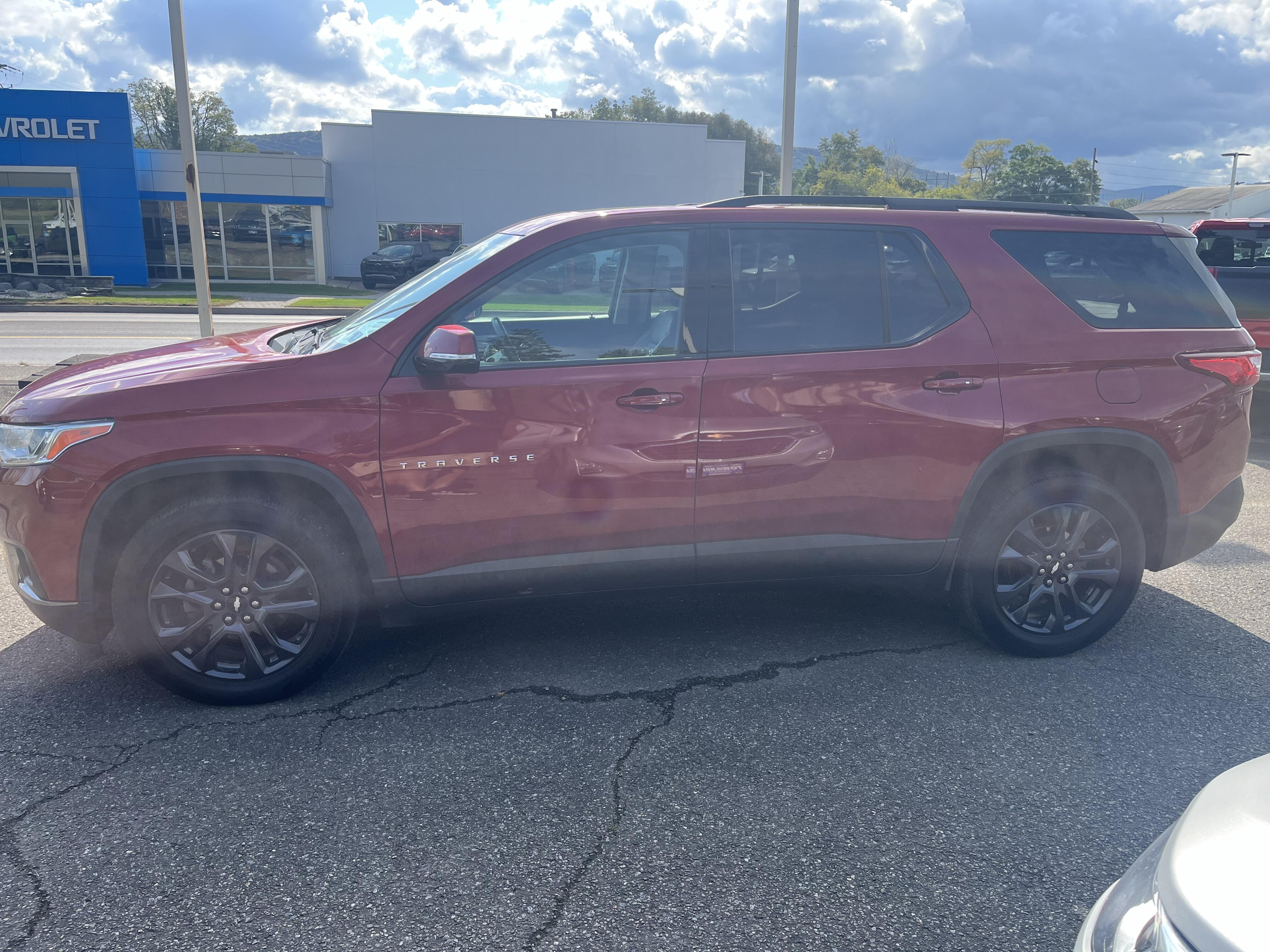 Used 2019 Chevrolet Traverse RS with VIN 1GNEVJKW1KJ285262 for sale in Towanda, PA