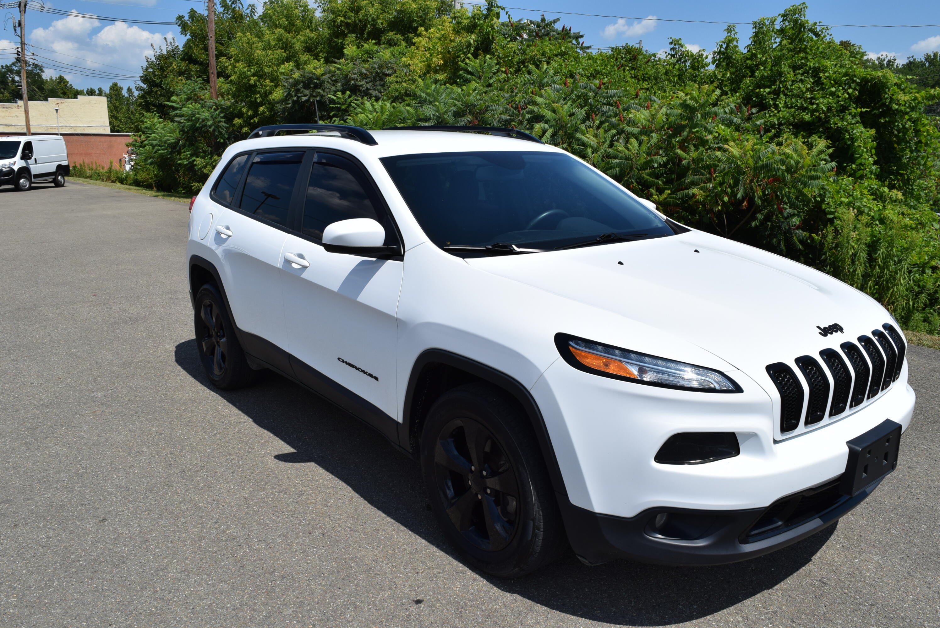 Used 2018 Jeep Cherokee Latitude with VIN 1C4PJMCX2JD527057 for sale in Sayre, PA