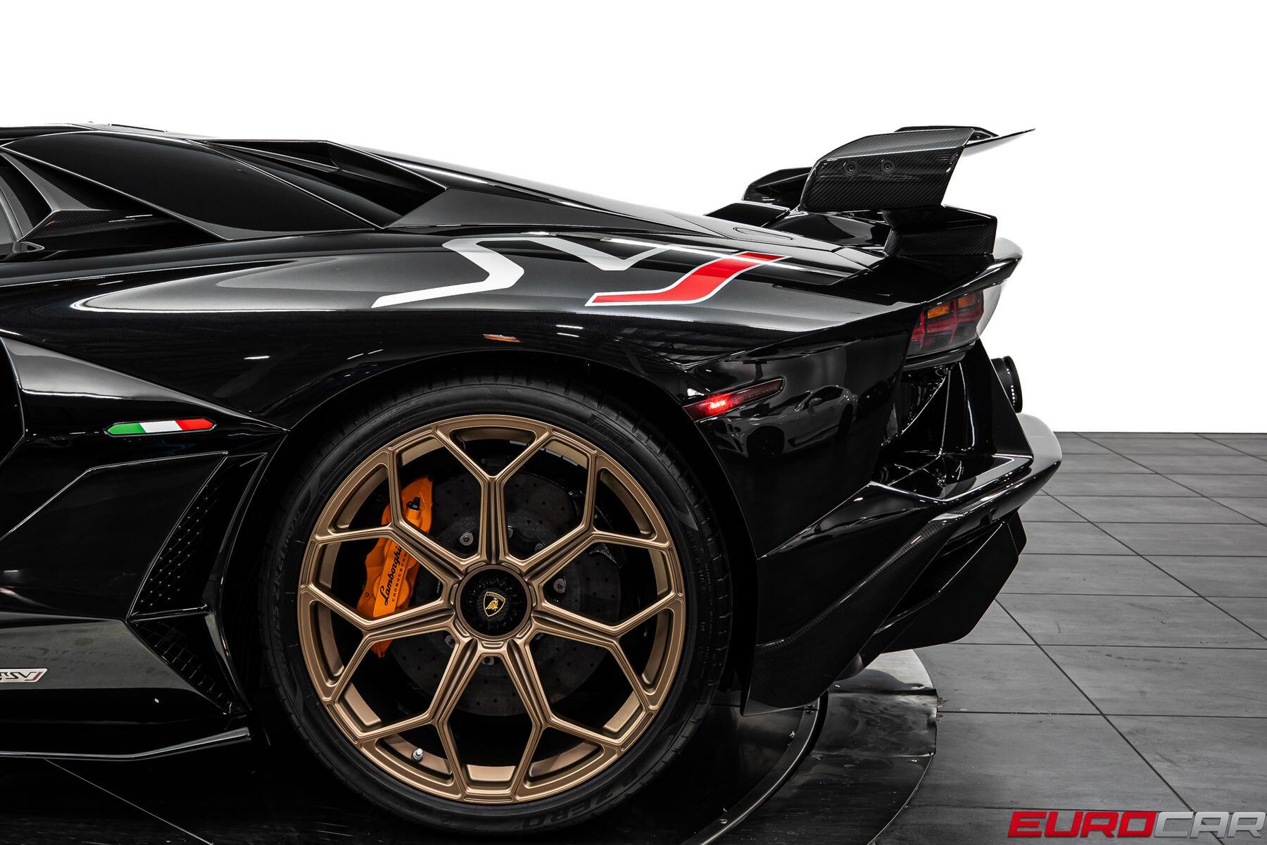 2021 Lamborghini Aventador SVJ Roadster *ONLY 470 MILES * CARBON ELECTRIC SEATS*Image 23