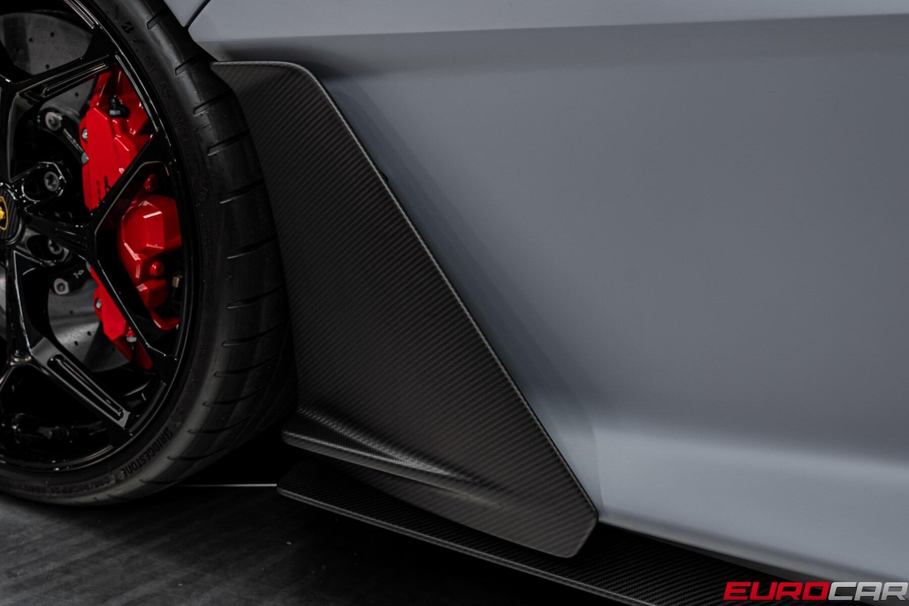 Used 2024 Lamborghini Revuelto *HUGE CARBON OPTIONS * FACTORY MATTE PAINT*Image 18