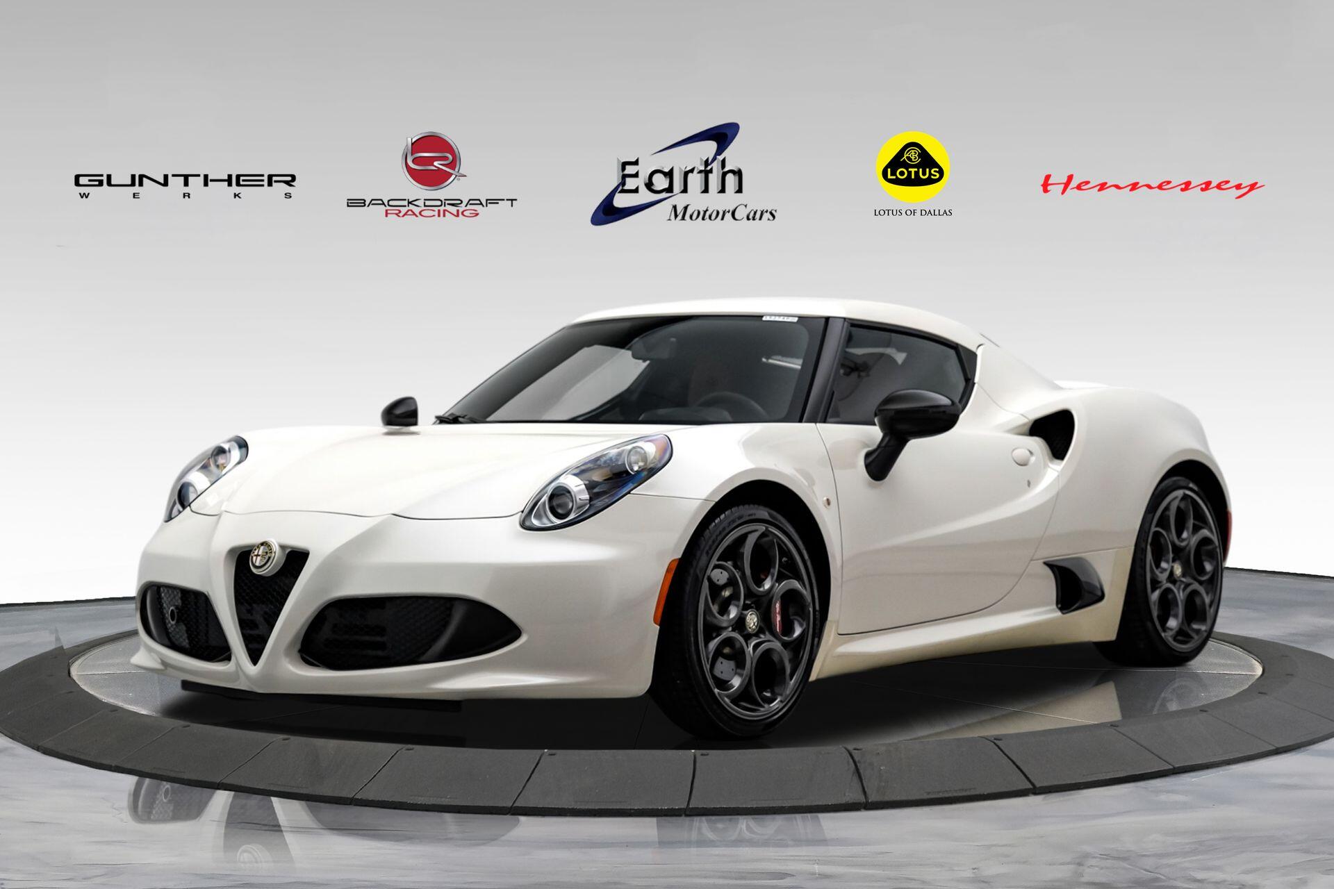 2015 Alfa Romeo 4C Base