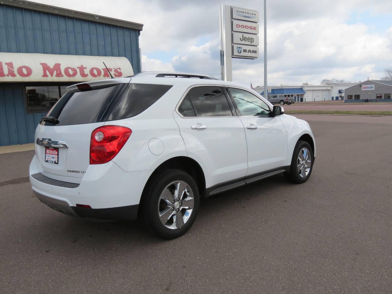 Used 2013 Chevrolet Equinox LTZ with VIN 2GNALFEK8D6393663 for sale in Fairmont, Minnesota