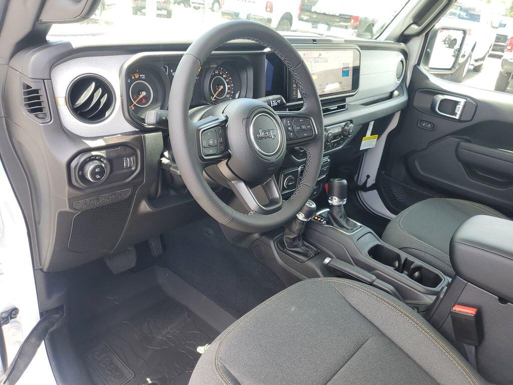 2025 Jeep Gladiator Sport S - Photo 17
