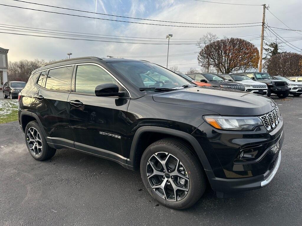 2026 Jeep Compass Limited's photo