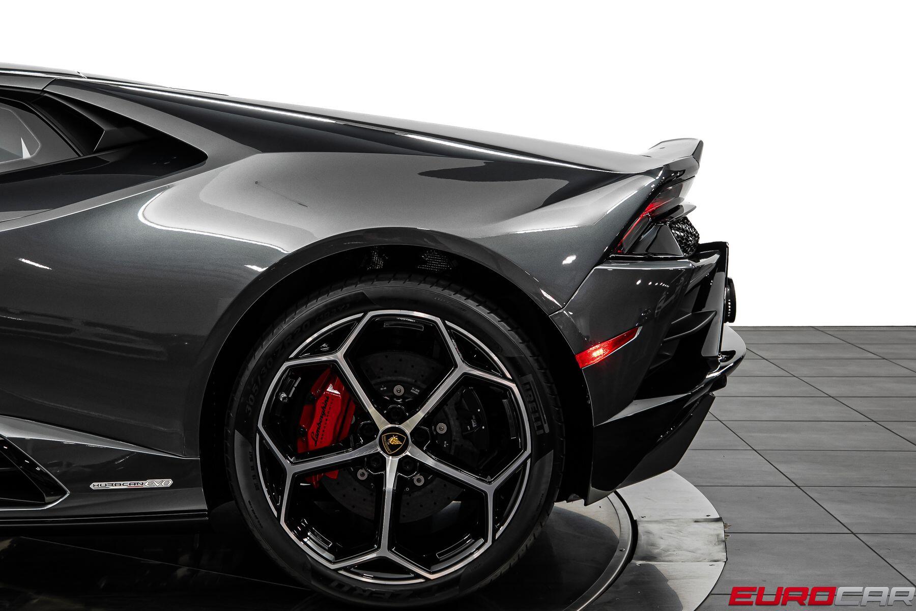 2020 Lamborghini Huracan EVO AWD *ONLY 515 MILES * FULL ELECTRIC SEATS*Image 16