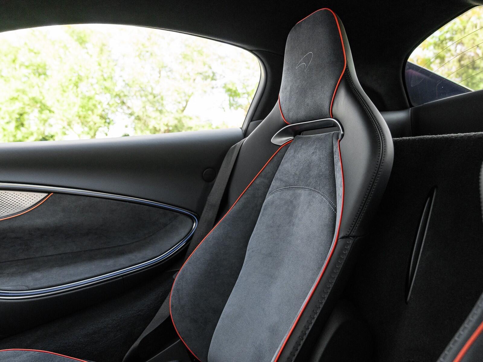 Used 2025 McLaren Artura 