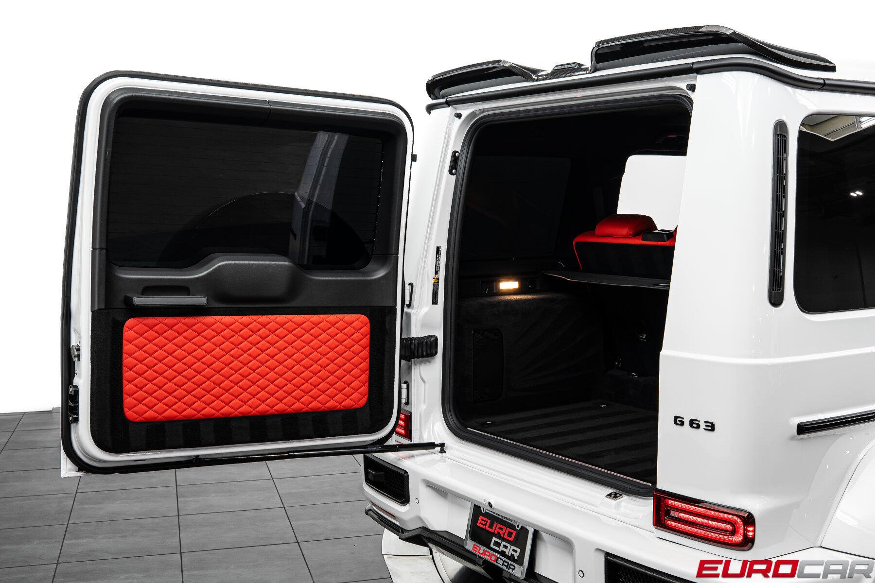2025 Mercedes-Benz G-Class G 63 AMG *EXTERIOR URBAN KIT * INTERIOR PACK PLUS*Image 33